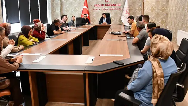 Ağrı'da sağlık hizmetleri masaya yatırıldı