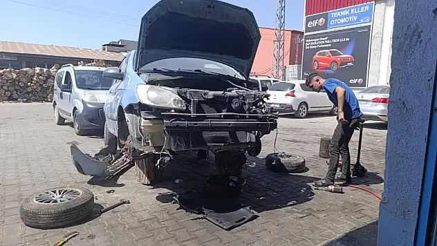 Ağrı'da sanayi ustaları yoğun mesai yapıyor