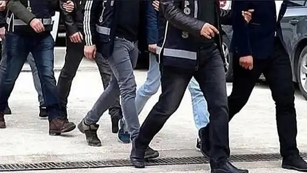 Ağrı'da suç örgütlerine ve kaçakçılara ağır darbe: 11 tutuklama