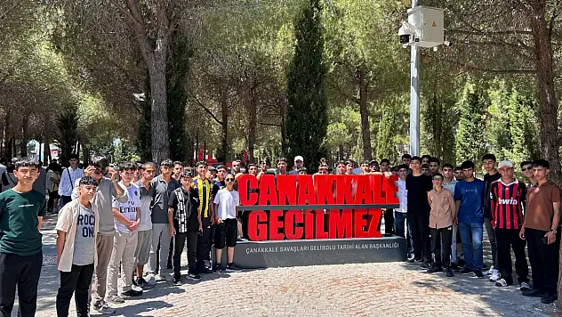 Ağrı'da tarihi yolculuğun ilk kafilesi döndü: 320 öğrenci unutulmaz anılarla kente ulaştı