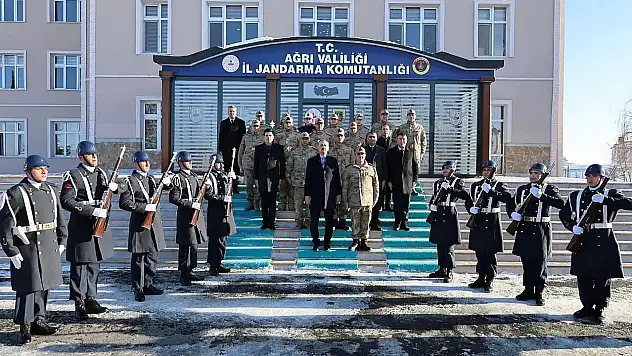 Ağrı'da uyuşturucu ve kaçakçılığa darbe: 20 kişi tutuklandı