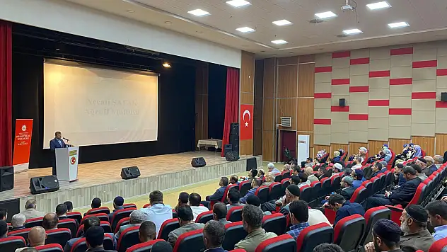 Ağrı'da yaz Kur'an kursları öncesi din görevlileri eğitime alındı