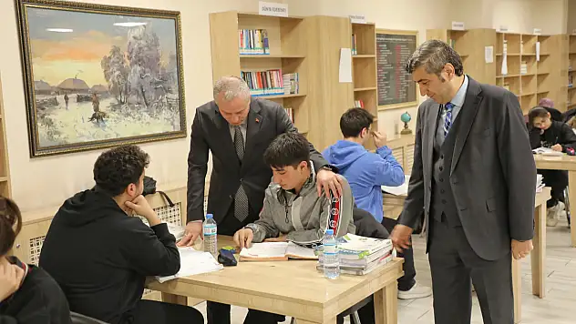 Ağrı'da YKS hazırlıkları Kökrek'in yakın takibinde