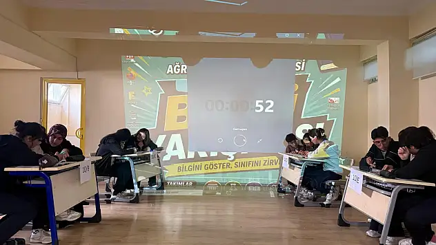 Ağrı Dağı Anadolu Lisesi'nde bilgi yarışması heyecanı yaşandı