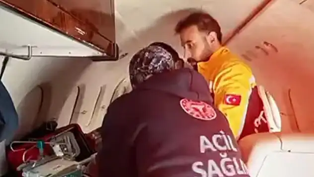 Ağrı'dan Ankara'ya hayat kurtaran sevk