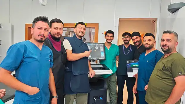 Ağrı Eğitim ve Araştırma Hastanesi'nde bir ilk gerçekleştirildi