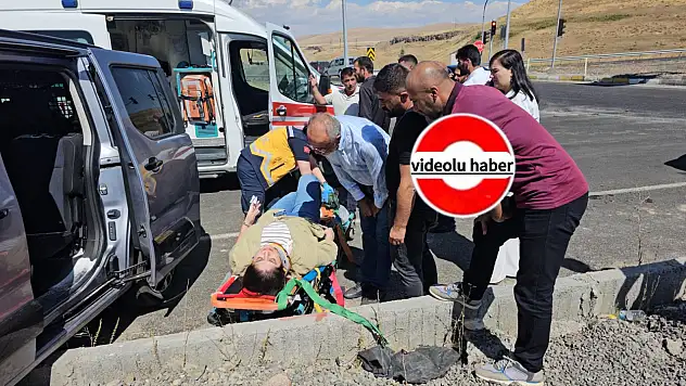 Ağrı Hamur–Tutak yolunda can pazarı! 6 yaralı, İlk müdahale Ağrı milletvekilinden