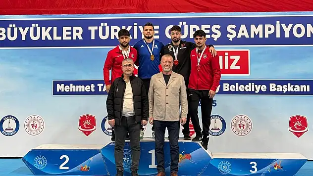 Ağrı İbrahim Çeçen Üniversitesi'nden Türkiye derecesi