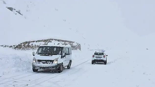Ağrı için uyarı: Zirai don ve çığ riski kapıda
