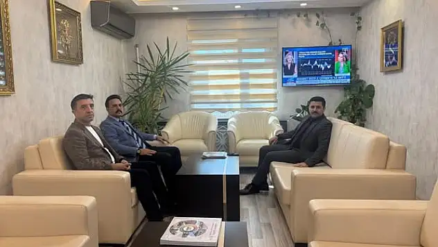 Ağrı İdare Mahkemesi Başkanı ve Iğdır Üniversitesi Öğretim Görevlisi Kaymakam Bulut'u Ziyaret Etti