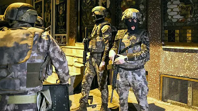 Ağrı'nın da yer aldığı DEAŞ operasyonlarında 184 şüpheli yakalandı