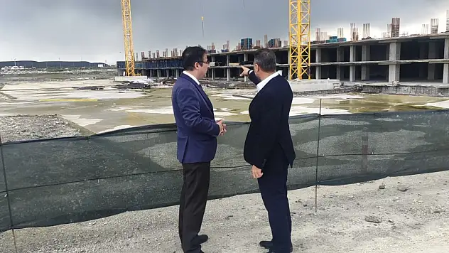 Ağrı'nın dev yaşam projesi V Mall Ağrı yükseliyor