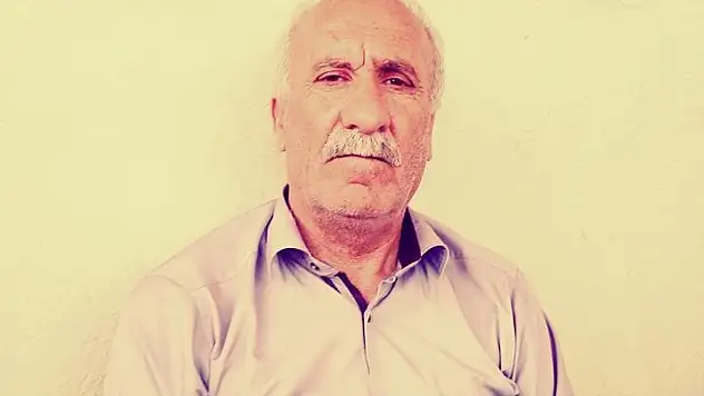 Ağrı'nın emektar öğretmeni Rıfat Yüce hayatını kaybetti