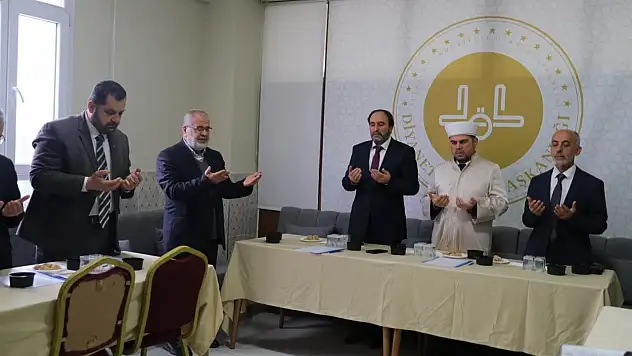 Ağrı'nın eski ve yeni müftüsü Hatay'da buluştu