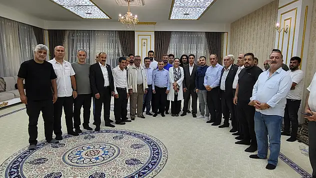 Ağrı'nın geleceği için STK başkanları ve kanaat önderleri bir araya geldi