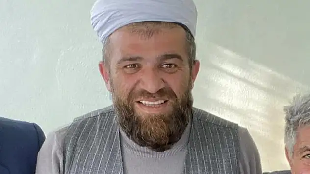 Ağrı'nın ilim ehli müderrislerinden molla Rahmi Taşdan hakk'a yürüdü