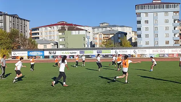 Ağrı'nın kızları 1. Lig'e kilitlendi: Hedef şampiyonluk!