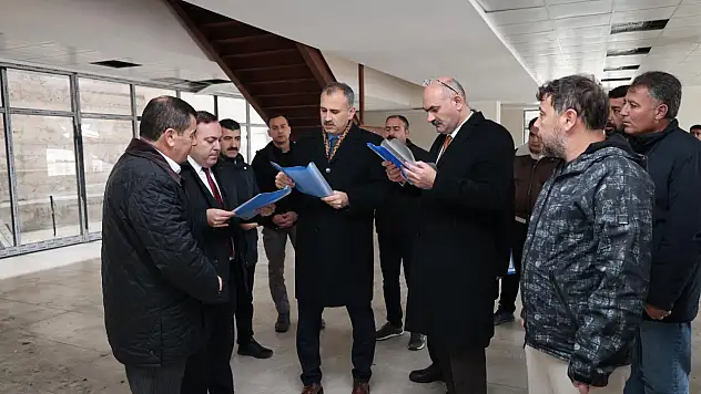 Ağrı'nın yeni kütüphanesi açılışa hazırlanıyor
