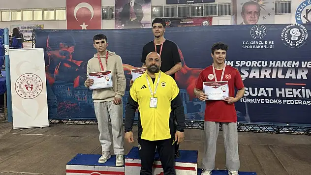 Ağrı'nın yumrukları Türkiye'yi salladı