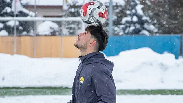 Ağrı Spor evinde kazanmak istiyor