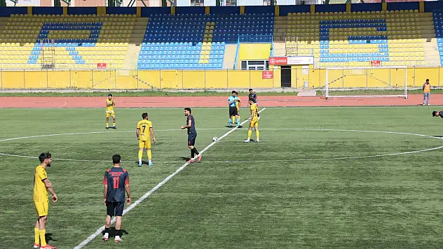 Ağrı Spor finalde rakibine şans tanımadı