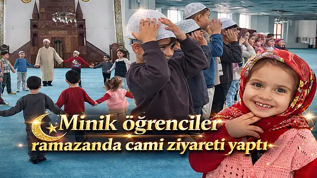Ağrı Teknokent Koleji minikleri Ramazan'ın maneviyatını camide öğrendi