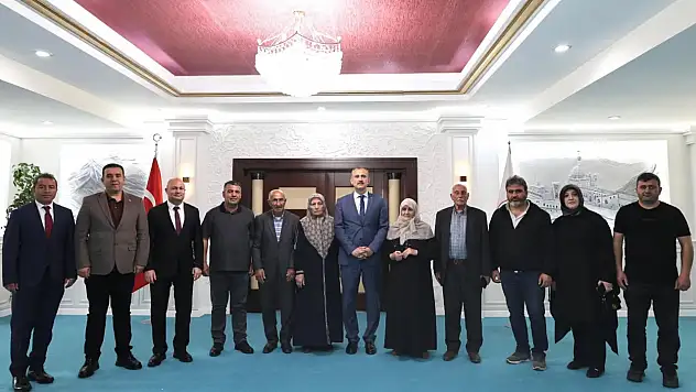 Ağrı Valisi Önder Bozkurt şehit aileleri ve belediye başkanlarını ağırladı