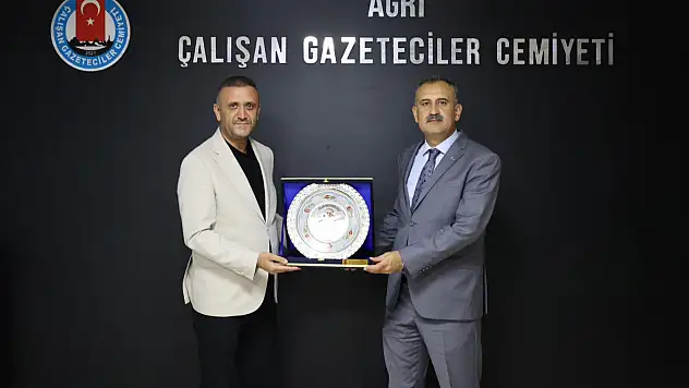 Ağrı Valisi Önder Bozkurt'tan AÇGC'ye ziyaret