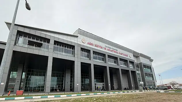 Ağrı'ya 30 yeni hekim atandı: Hangi hastaneye hangi uzman gitti?