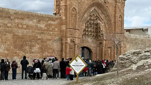Ağrıda tarihe yolculuk bayramda zirve yaptı