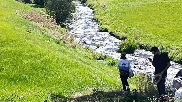 Ağrılı doğaseverlerin bu haftaki rotası Hamurkesen Köyü oldu