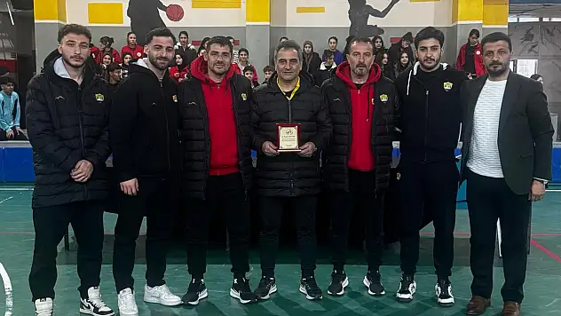 Ağrıspor'dan geleceğin sporcularına ilham veren buluşma