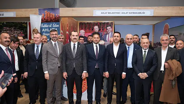 Ahlat Belediyesi, Bitlis Tanıtım Günleri'nde Hemşehrilerini Ağırladı