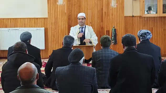Ahlat İlçe Müftüsü İlyas Oğraş'tan Otluyazı Köyü'ne Ziyaret