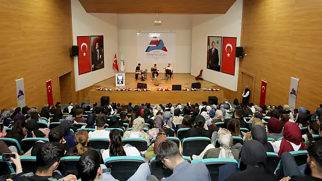 AİÇÜ öğrencileri bahar şenliğinde doyasıya eğlendi