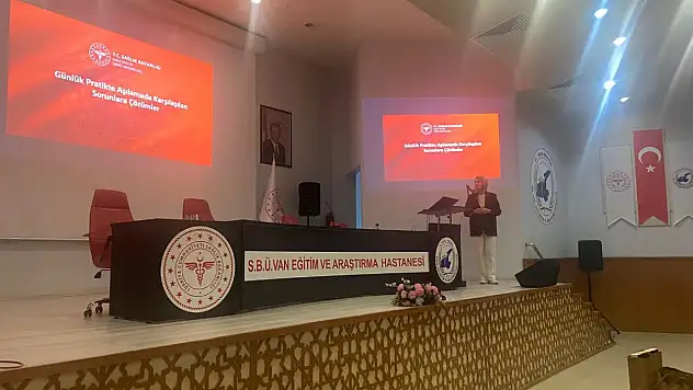 Aile Hekimlerine Bağışıklama Konulu Eğitim Düzenlendi