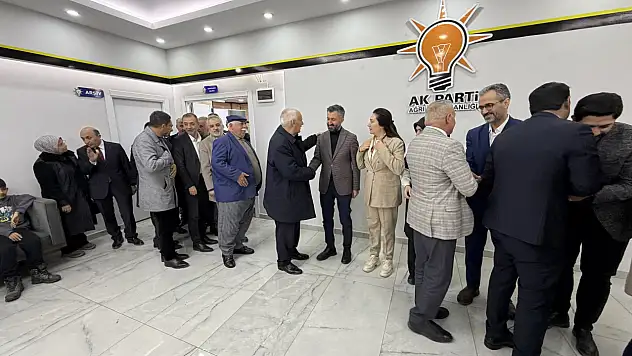 AK Parti Ağrı teşkilatı bayramlaştı