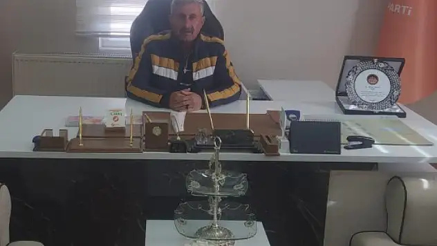 AK Parti Güroymak İlçe Başkanlığında Nöbetçi Başkanlık Uygulaması Devam Ediyor