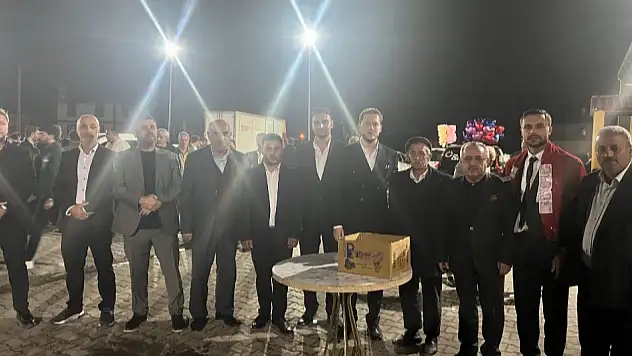 AK Parti Güroymak Teşkilatından Yıldız Ailesinin Düğününe Katılım