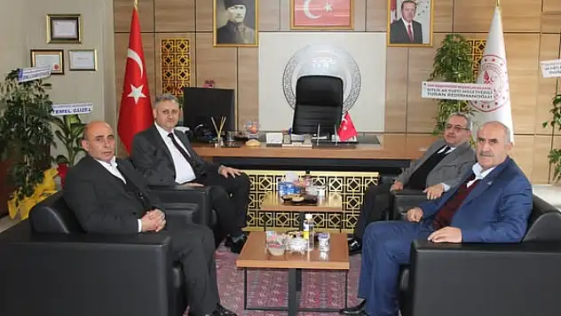 AK Parti İlçe Teşkilatından İl Sağlık Müdürü Ergene'ye Hayırlı Olsun Ziyareti