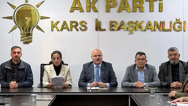 AK Parti Kars İl Başkanlığı Haftalık Toplantısını Gerçekleştirdi