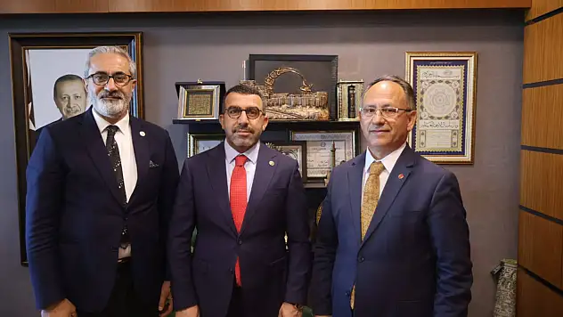 AK Parti Kars Milletvekili Adem Çalkın'dan TBMM'de Ziyaretler Hakkında Teşekkür Mesajı