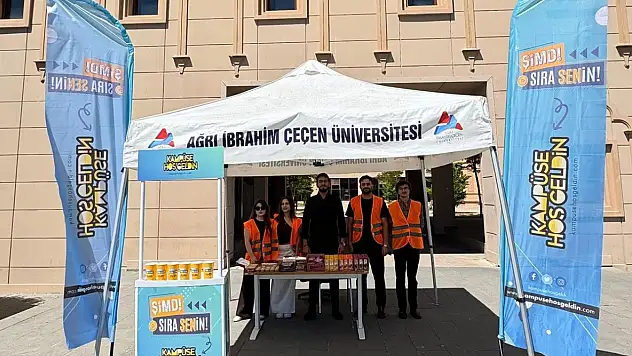 AK Parti üniversiteler biriminden final haftasında Ağrılı öğrencilere sıcak jest