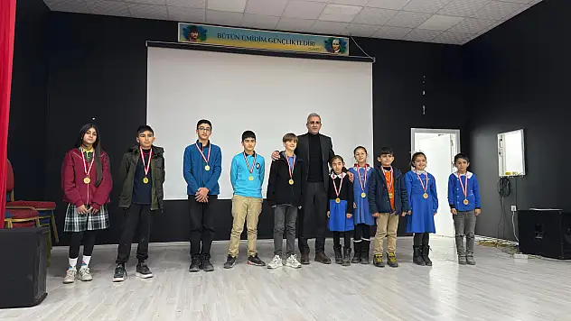 Akıl ve zekâ oyunları turnuvası ödül töreniyle sona erdi