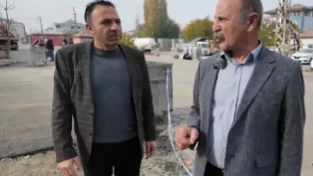 Aktaş Caddesi'nde Asfalt Çalışmaları Devam Ediyor