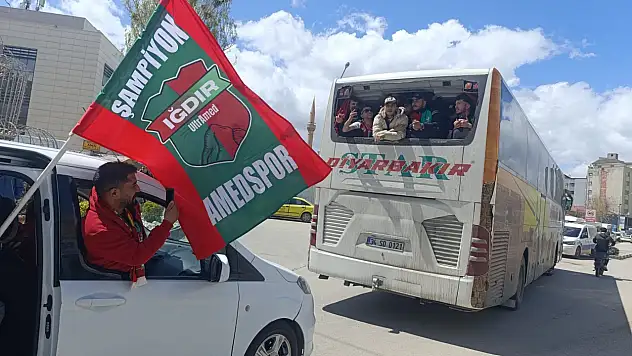 Amedspor'a Doğubayazıt'ta coşkulu karşılama