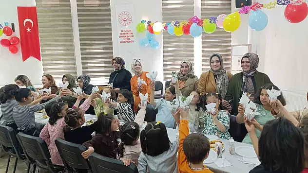 Anneler ve çocuklar, Erzurum'da duygu dolu bir etkinlikle bir araya geldi.