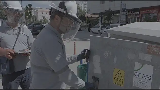 Aras Elektrik Doğubayazıt'ta şebeke yenileme çalışmalarını sürdürüyor