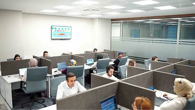 Aras Elektrik, Kars, Erzincan ve Erzurum'da hizmet kalitesini yüzde 90'a çıkararak başarı yolculuğunu sürdürüyor