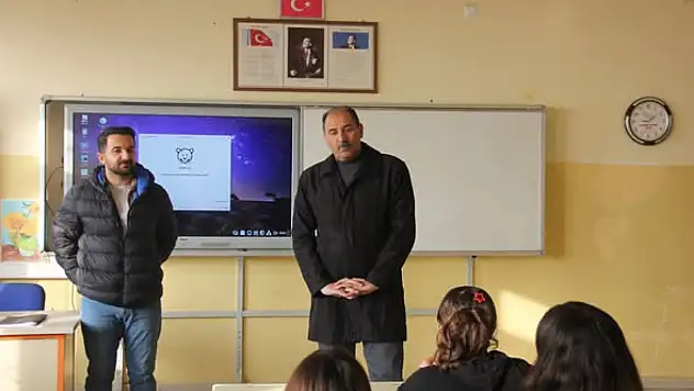 Aras'ın Kuzuları Zirveyi Hedefliyor: İl Millî Eğitim Müdürü Aziz Gün'den DYK Ziyaretleri